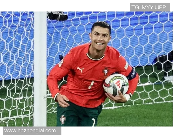 21世纪初足球明星的辉煌岁月与传奇故事回顾